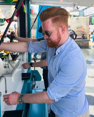 Glasto Water Bar